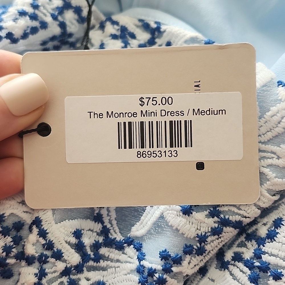 NWT Adelyn Rae “The Monroe” Lace MiniDress Floral Print Puff Sleeves Medium - Picture 10 of 14
